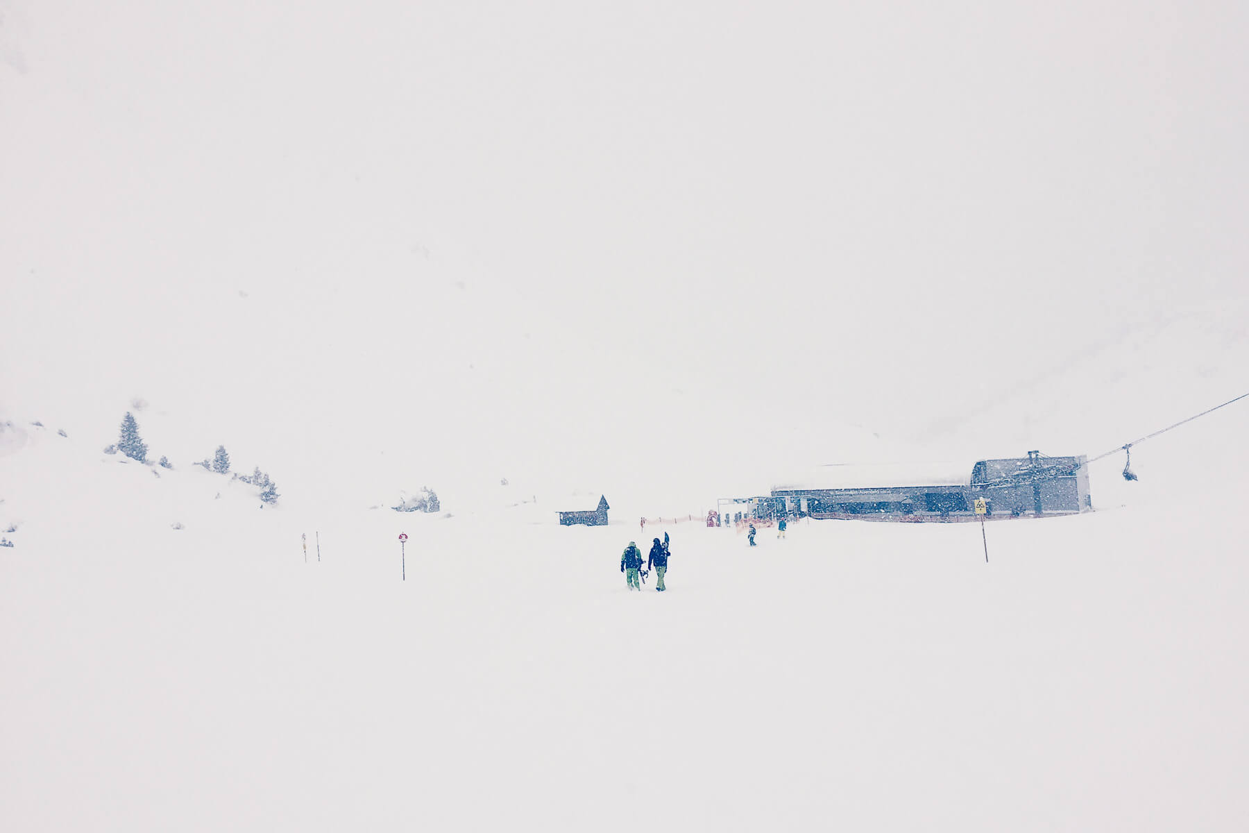 Snowboarder im Schnee